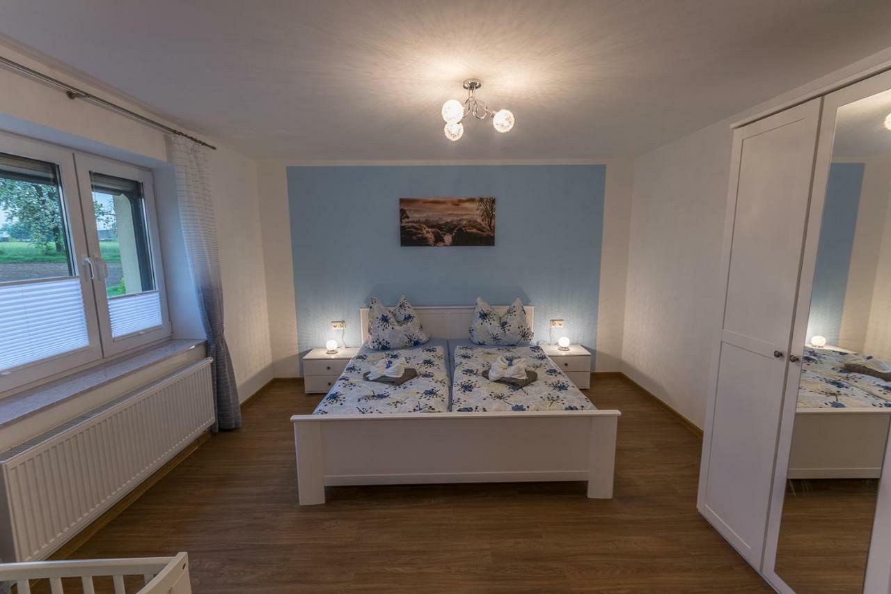 Ferienwohnung "Turmblick" Rathmannsdorf Eksteriør bilde